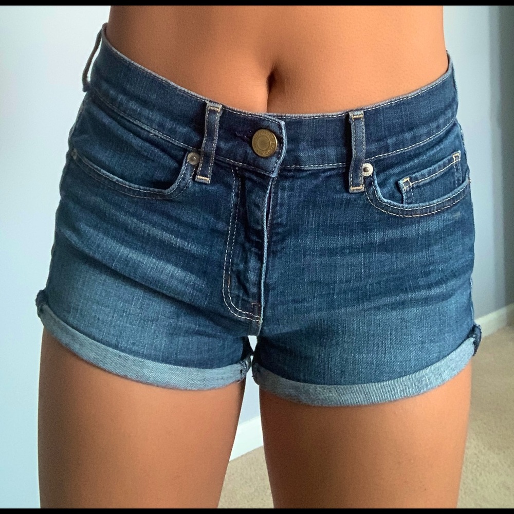 AE stretch Jean shorts